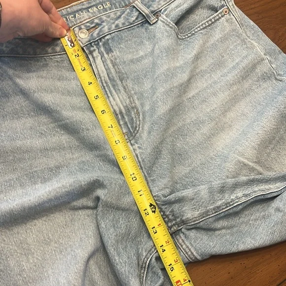 American Eagle strigid mom jean 20 blue breeze - Picture 12 of 16